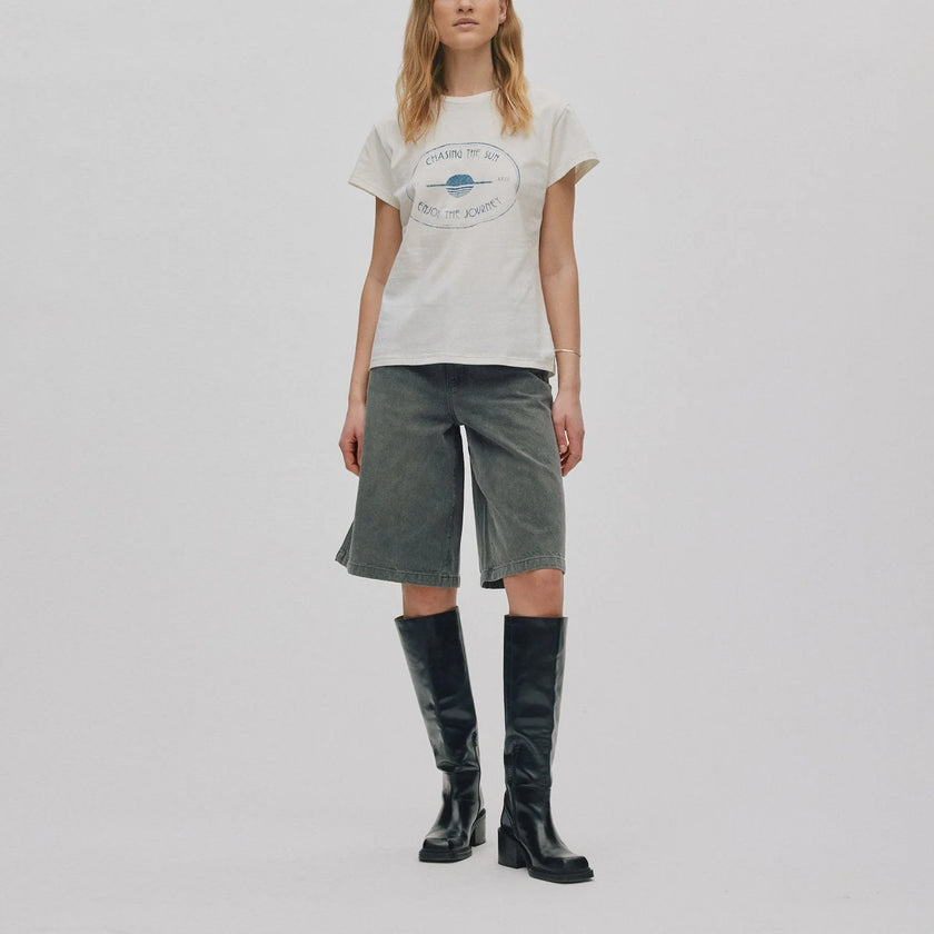 RABENS SALONER - JOURNEY TEE CHALK