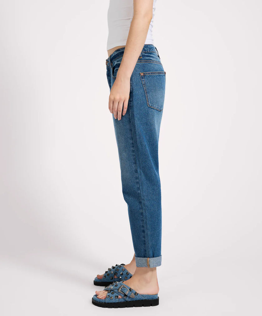 One Teaspoon Saints Low Waist Boyfriend Denim Jeans