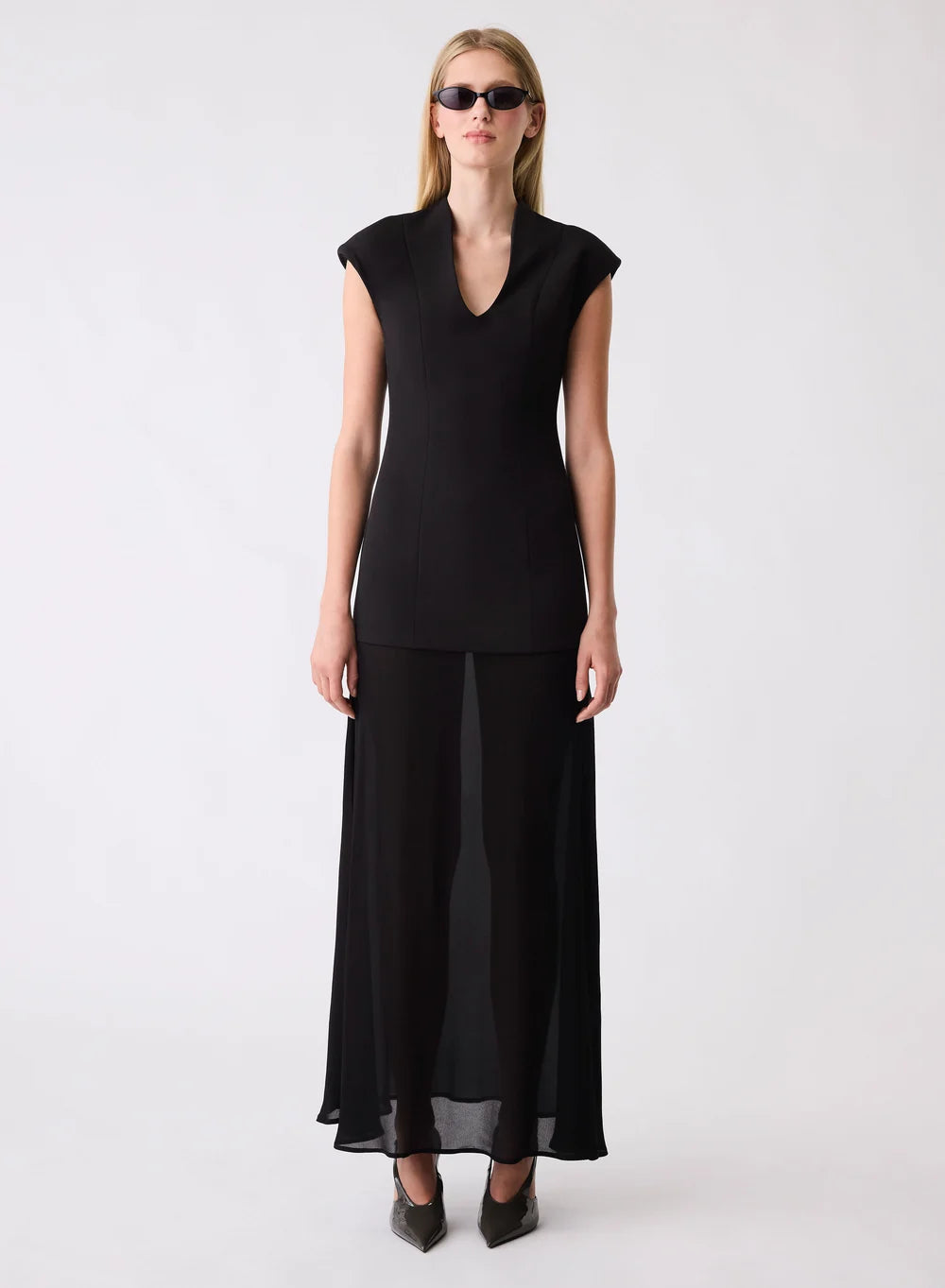 ESMAEE Upscale Evening Dress - Black