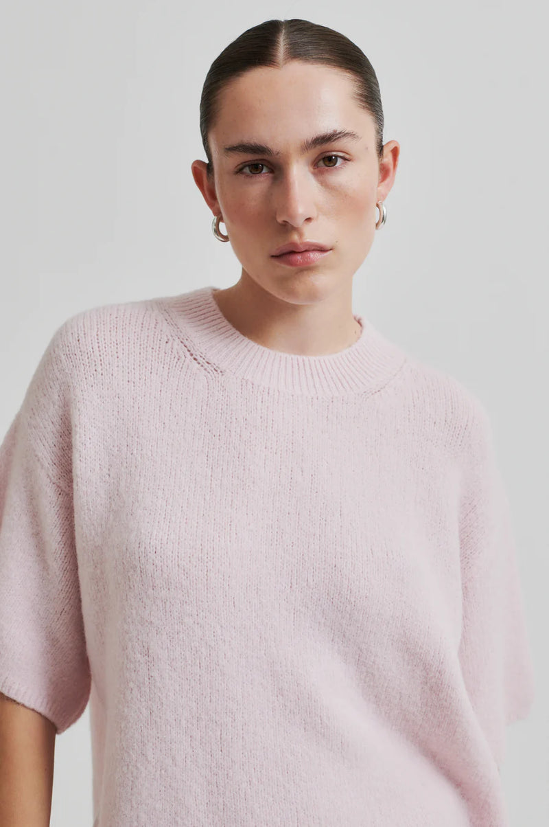 Second Female Wanda Knit O-Neck - Mary's Rose