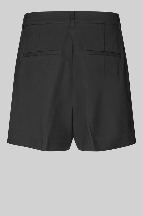 Second Female Sharo Shorts