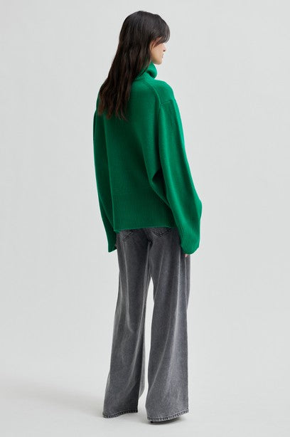 Second Female Alpha Knit - Lush Meadow