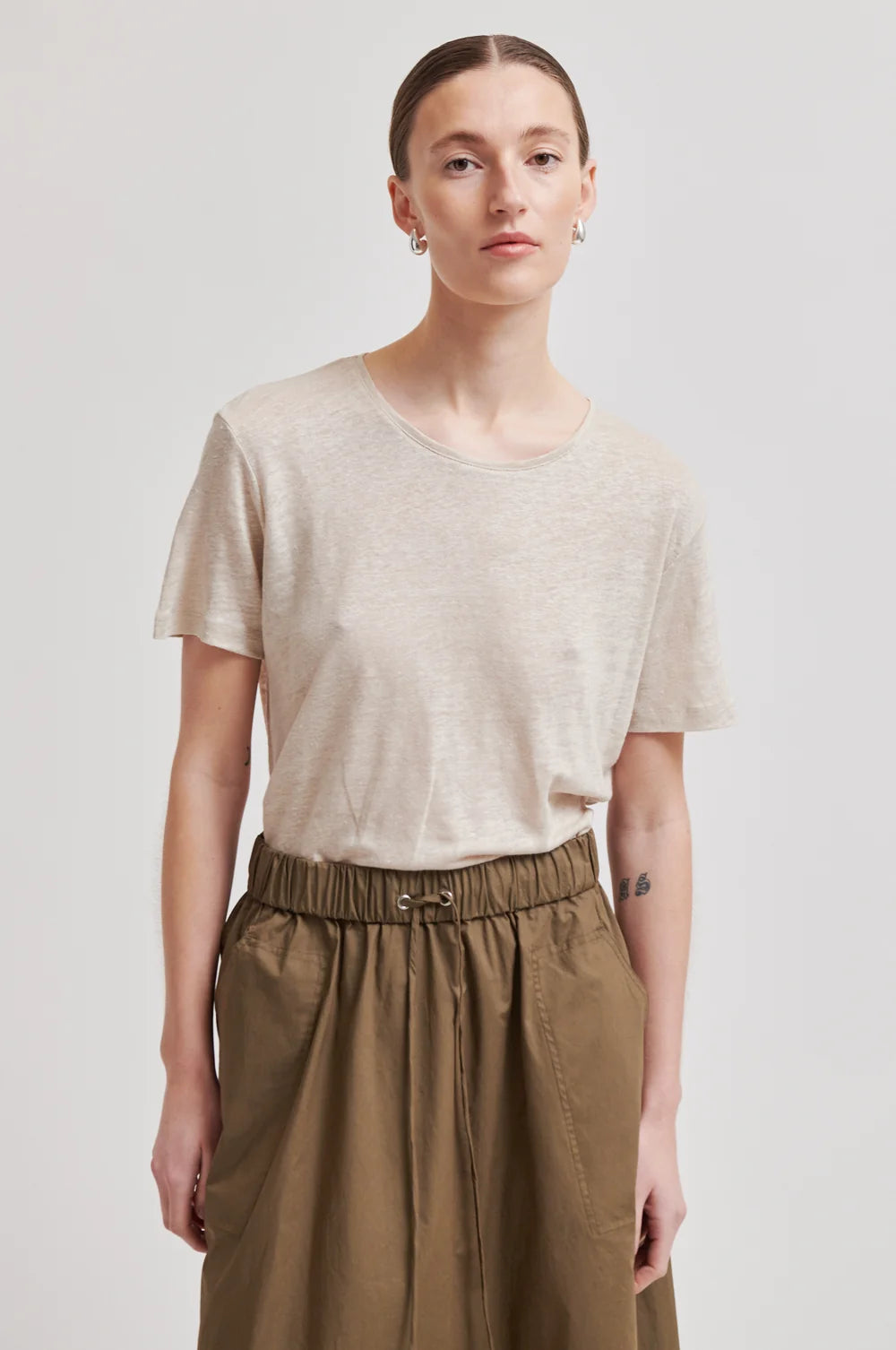 SECOND FEMALE - PEONY O-NECK NEW TEE TAUPE