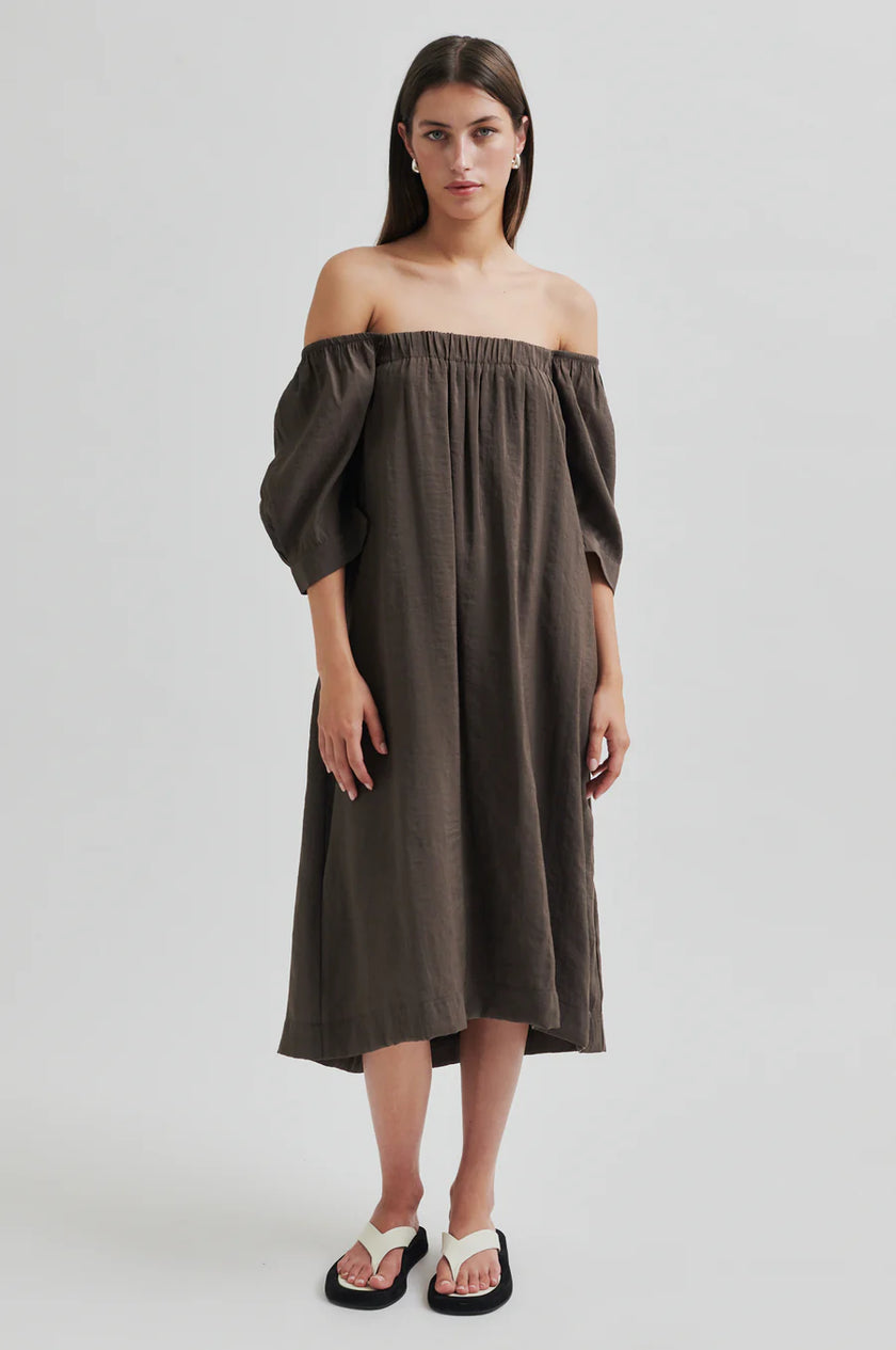 Second Female Terra Dress