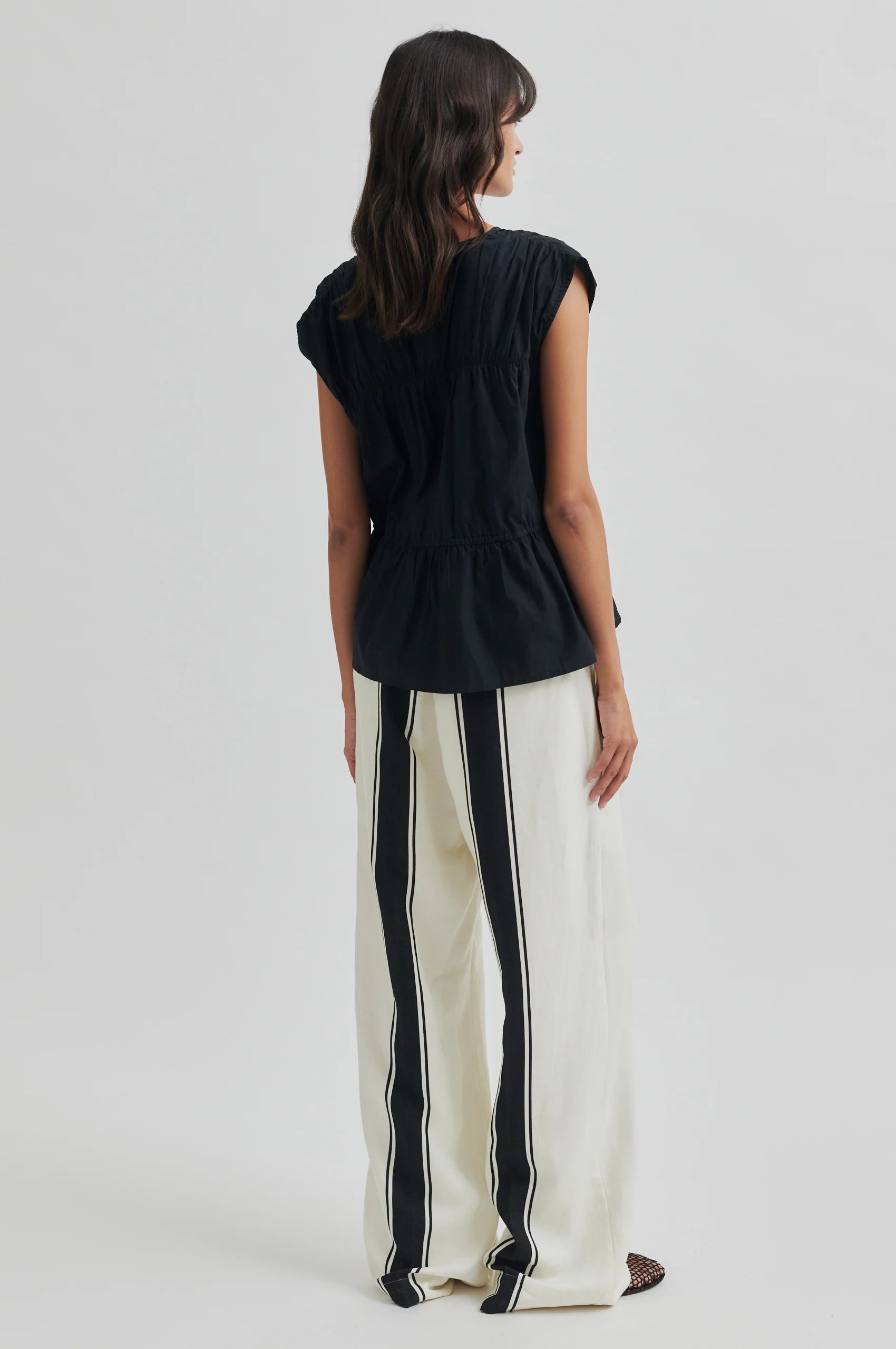 Second Female Lie Pant