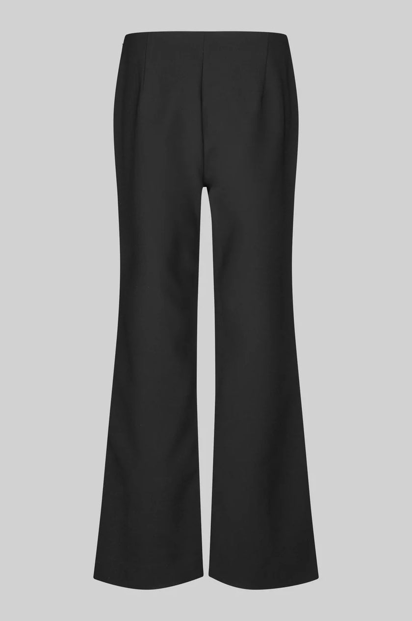 Second Female Ivalo Black Pant