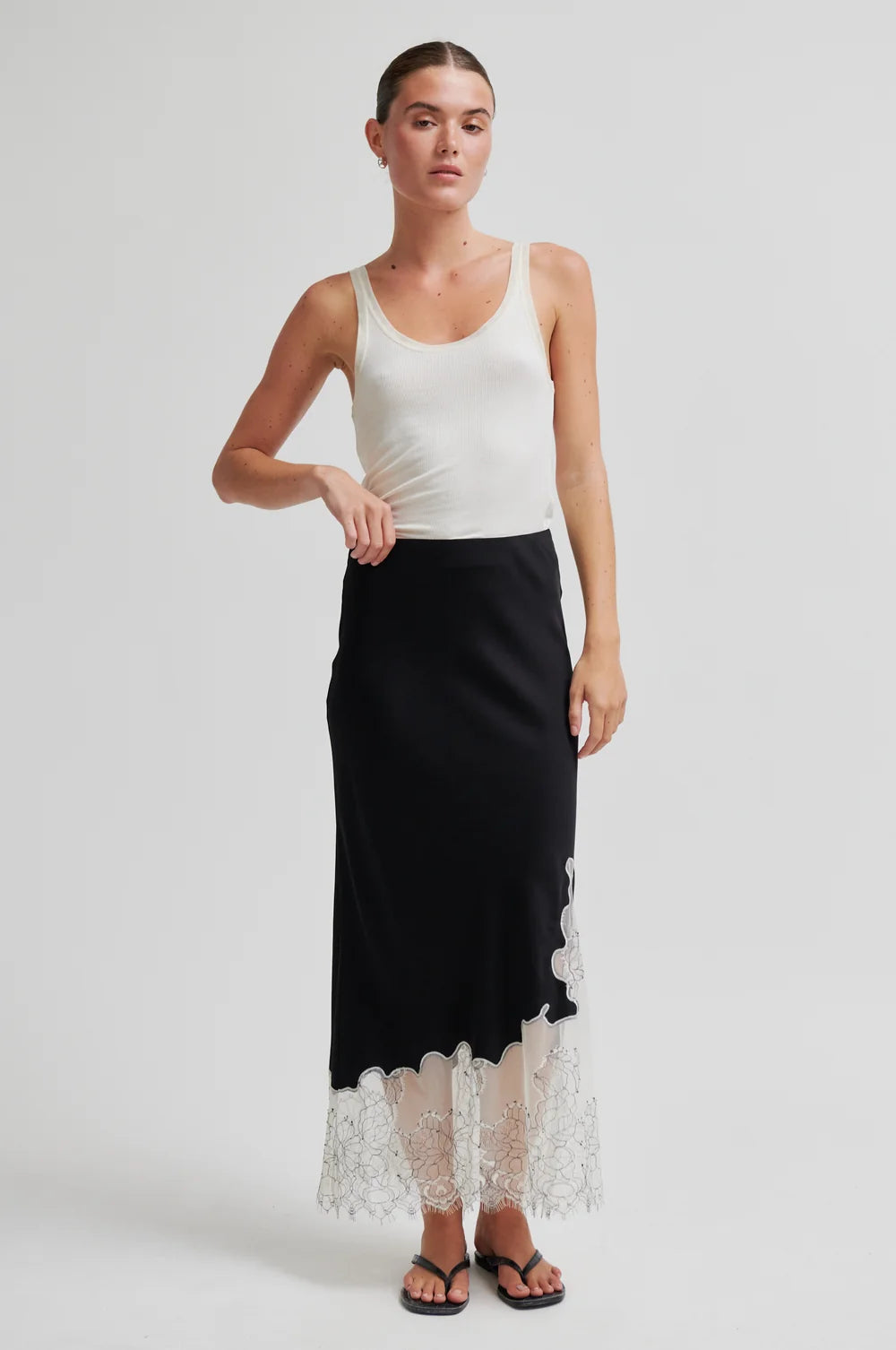 SECOND FEMALE - WILA SKIRT BLACK