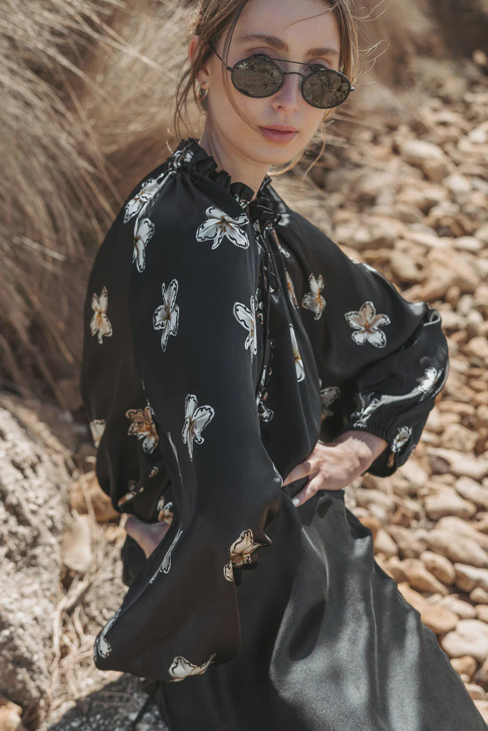 RALF Studios Shelly Top - Black Lillies