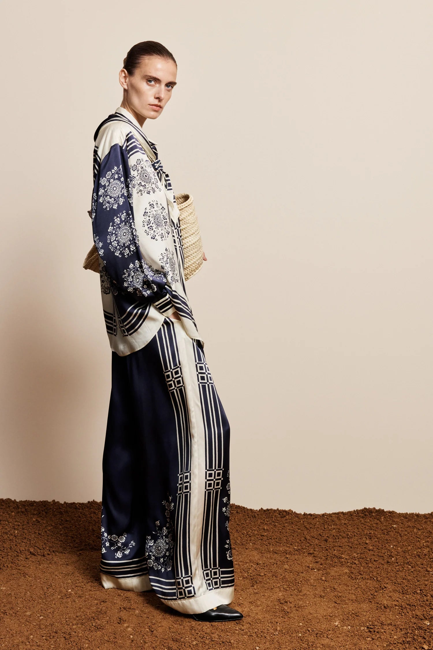 ALÉMAIS Banderra Scarf Silk Shirt