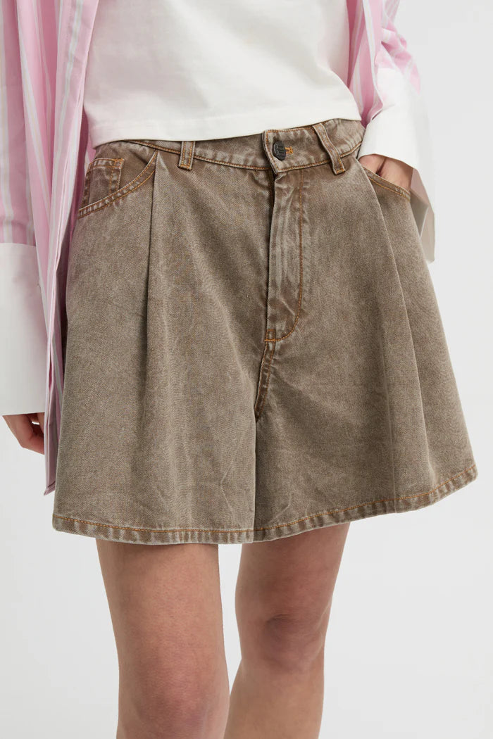 Blanca Julienne Short - Brown