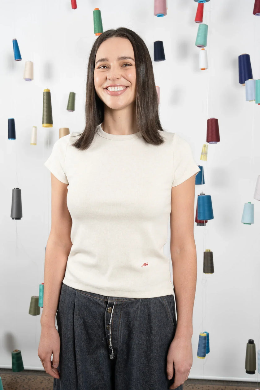M.A. Dainty Rise Tee - Ecru Marle