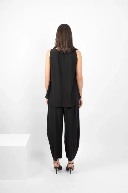M.A. Dainty Niko Pants - Black