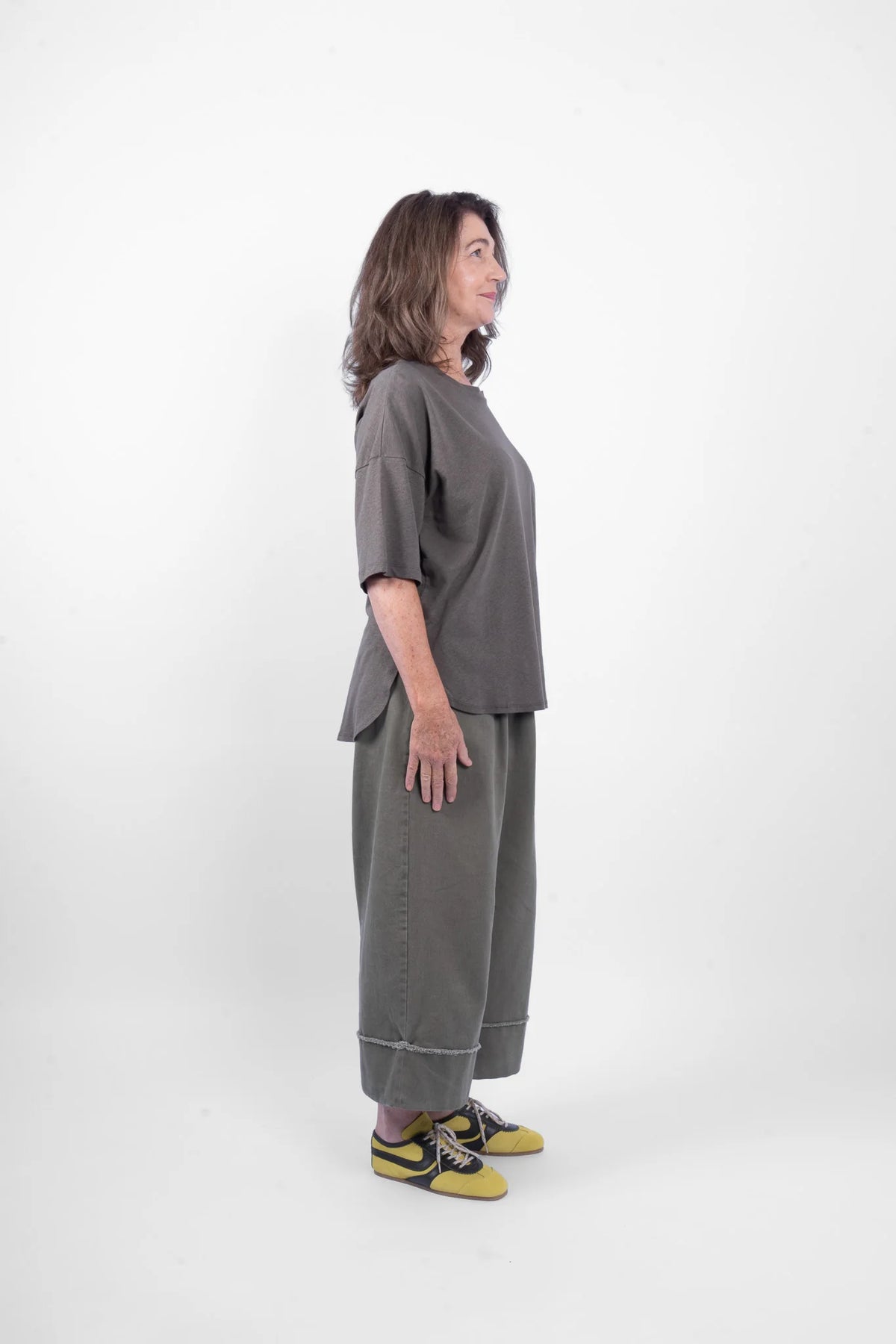 M.A. Dainty Peony Tee - Kelp