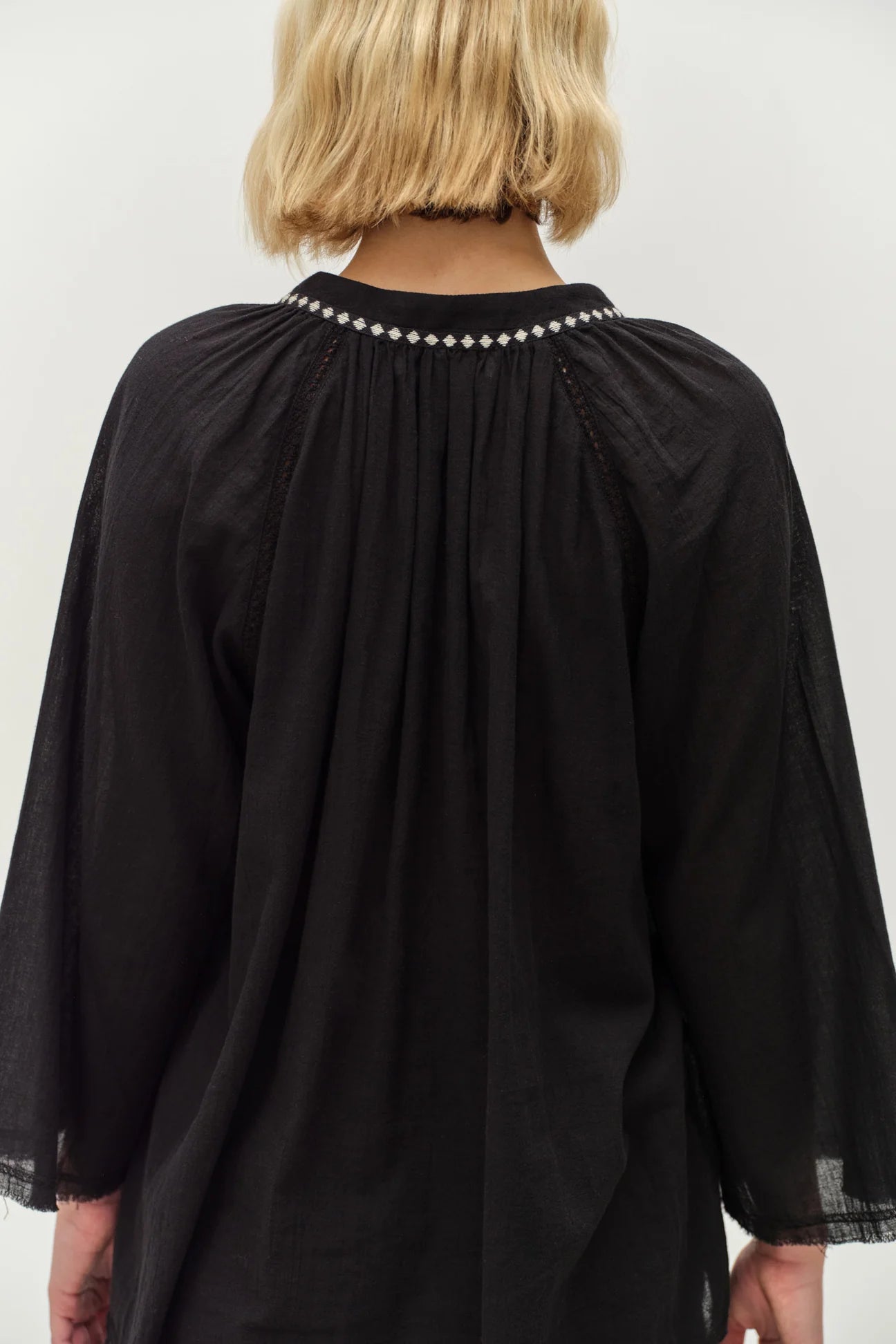 Devotion Twins Apology Blouse - Black