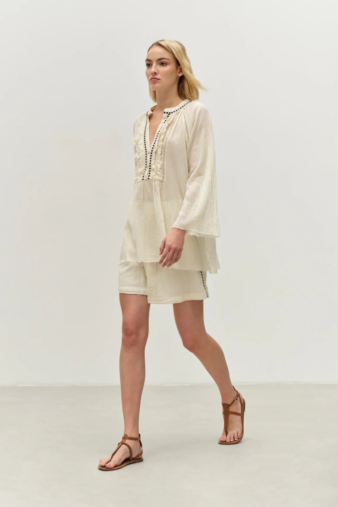 Devotion Twins Apology Blouse - Off White