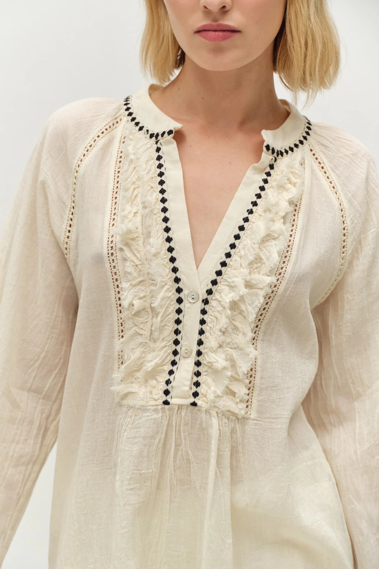 Devotion Twins Apology Blouse - Off White