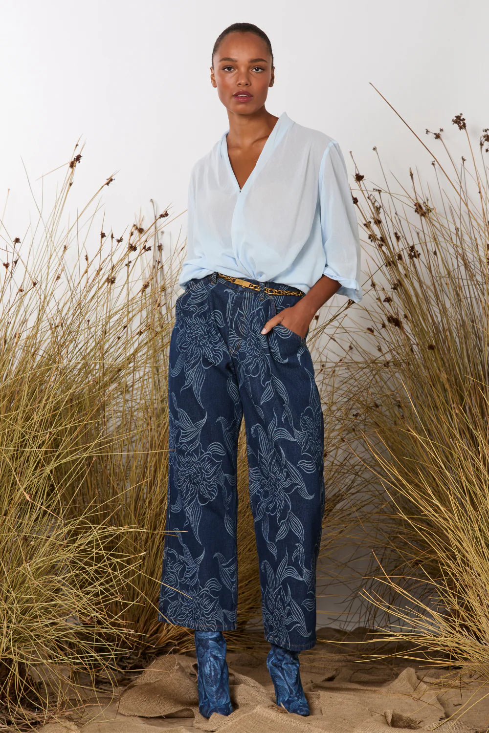 M.A. Dainty Disconnected Jeans - Orchids