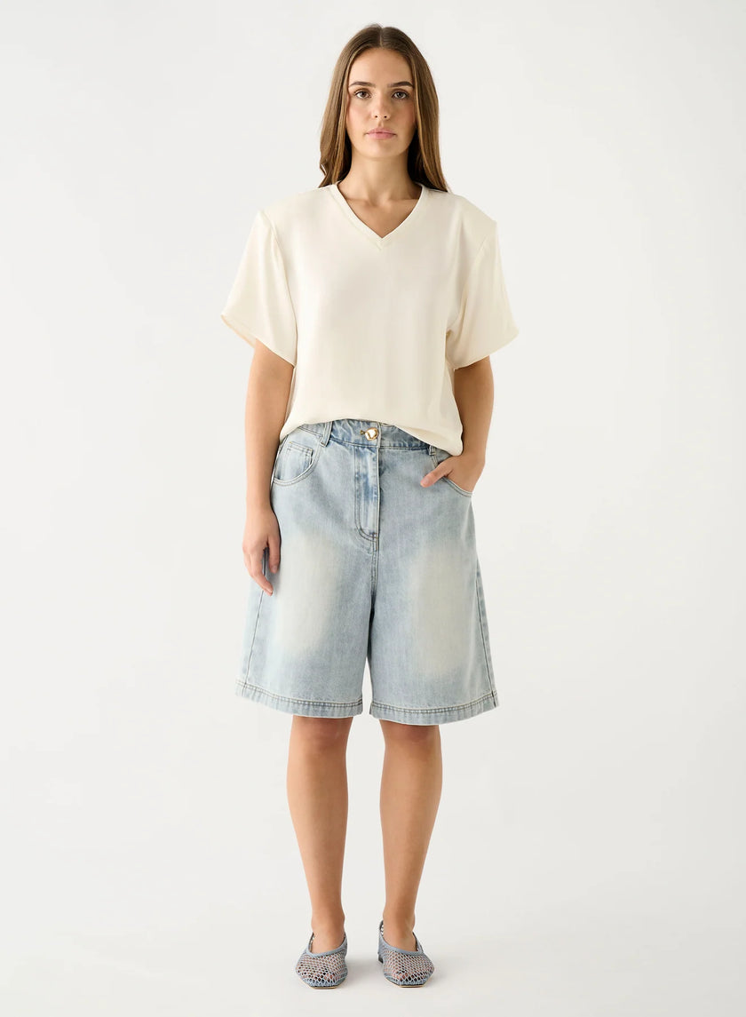 ESMAEE Bayview Denim Bermuda Shorts - Ice Blue Denim