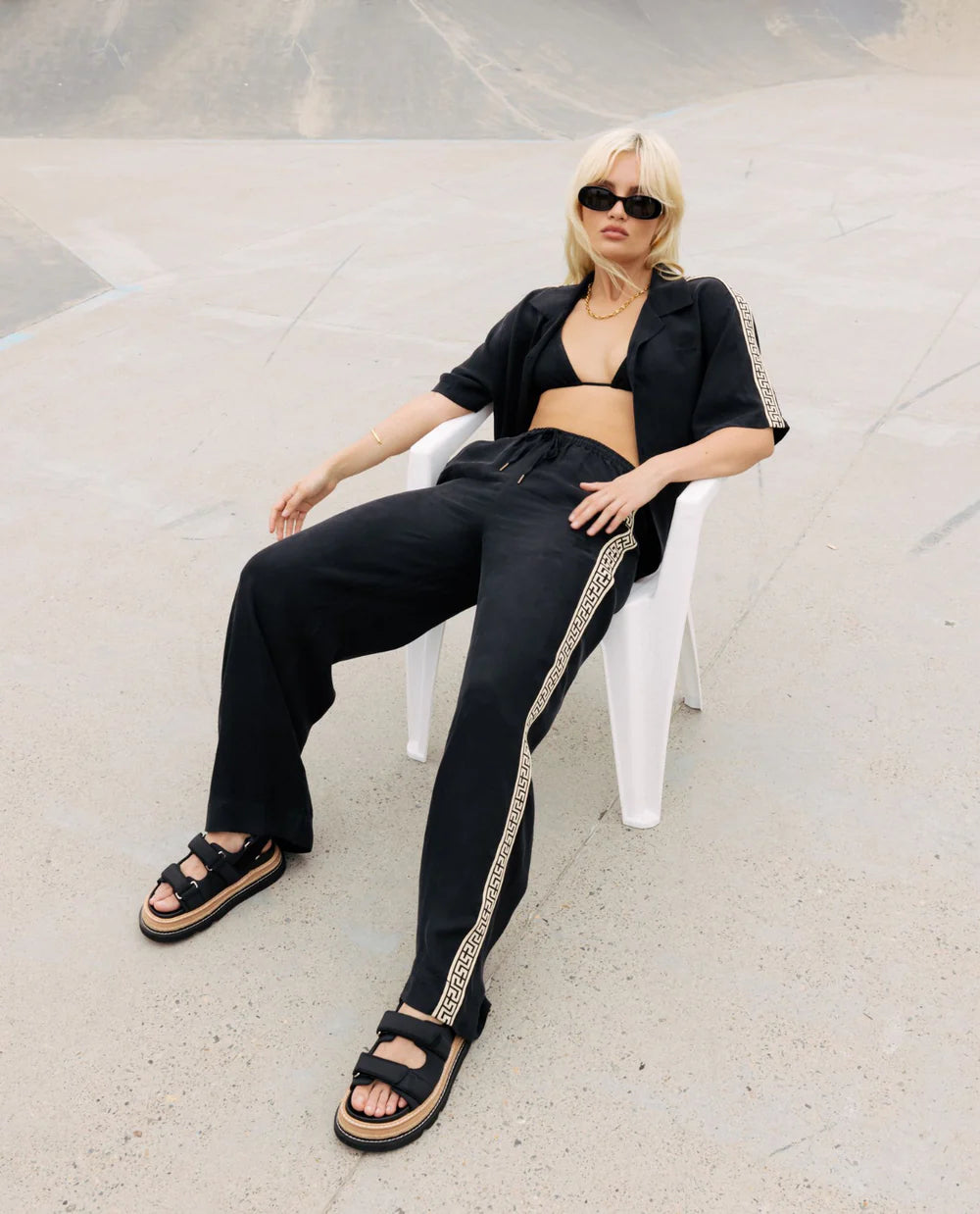 Something Very Special Geo Vacay Pant - Black