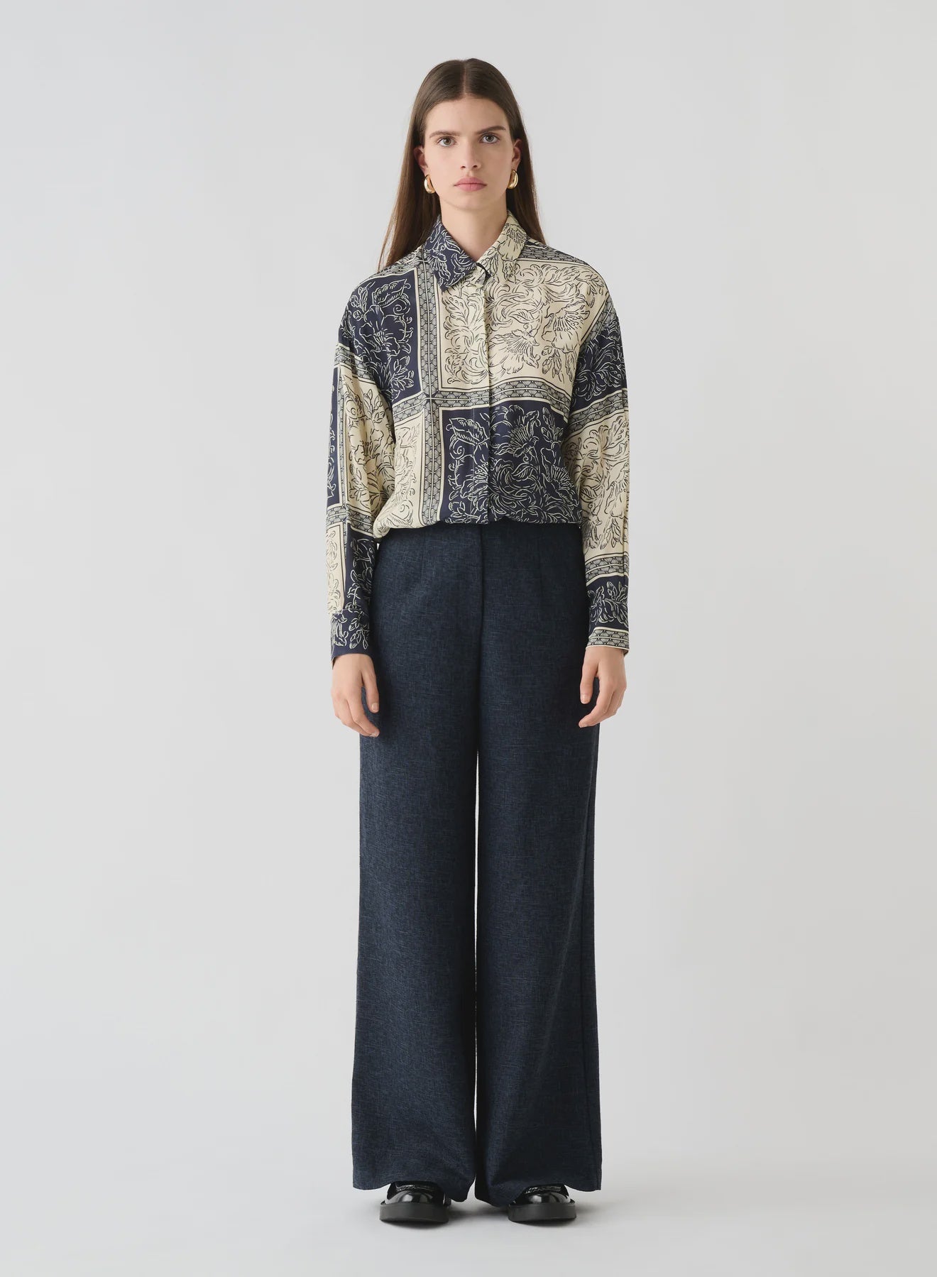 ESMAEE Galerie Drawstring Shirt - Galerie Print