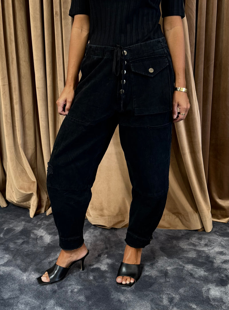 M.A. Dainty Trucker Jean - Black