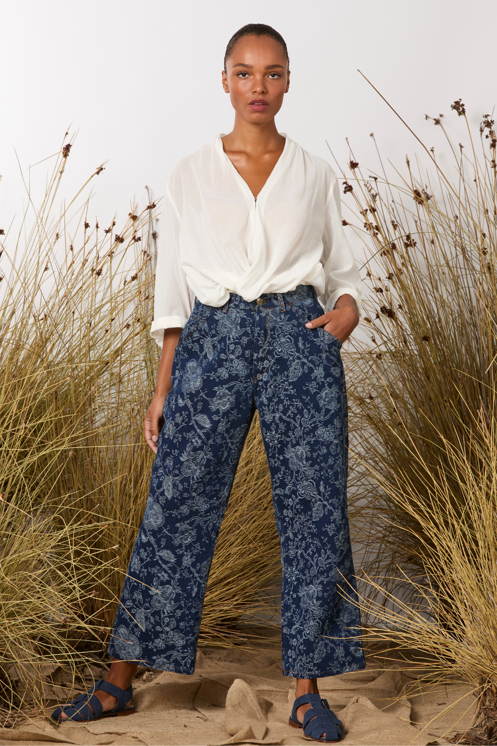 M.A. Dainty Disconnected Jeans - Orchids