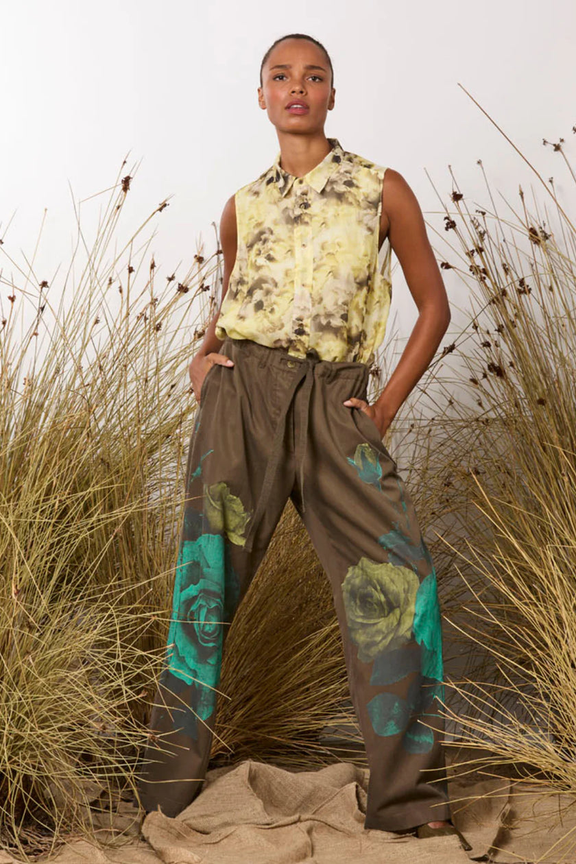M.A. Dainty Journal Pants - Camo Roses