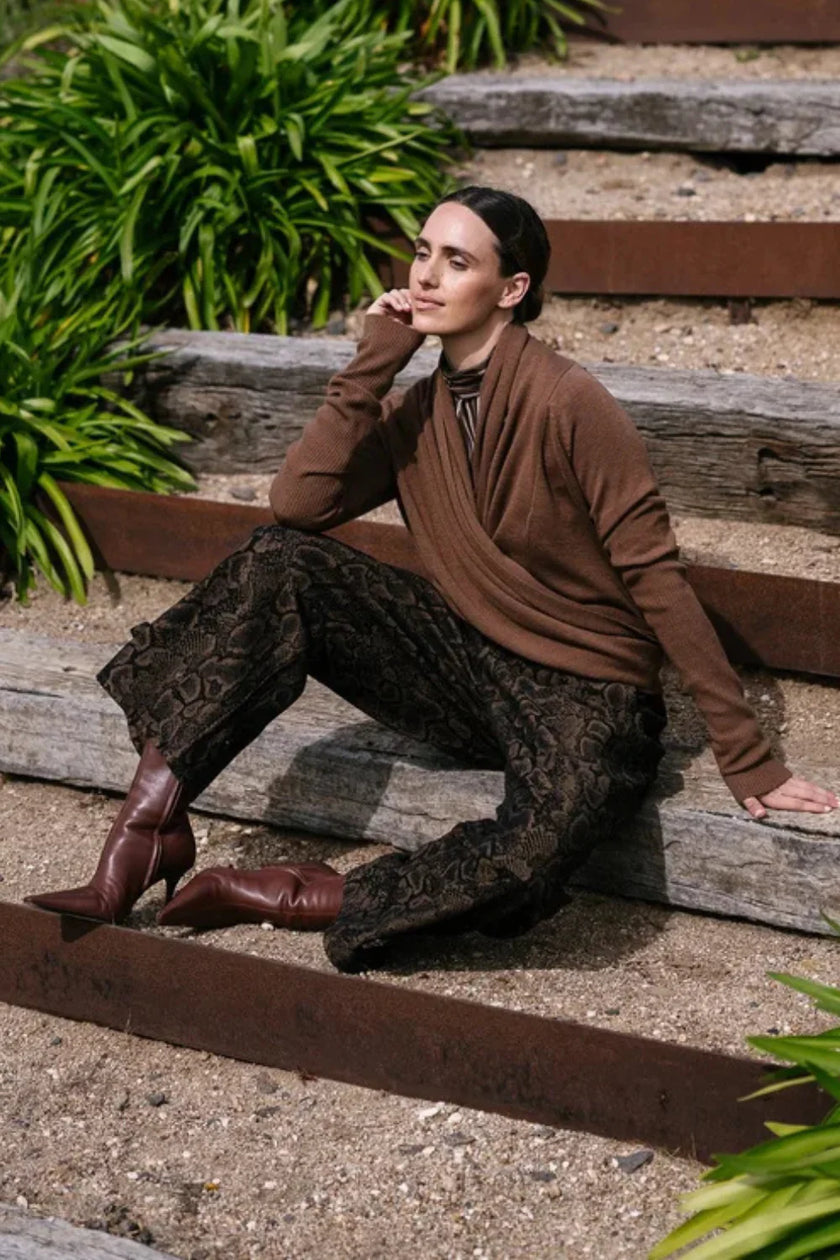 M.A. Dainty Soho Knit - Chocolate