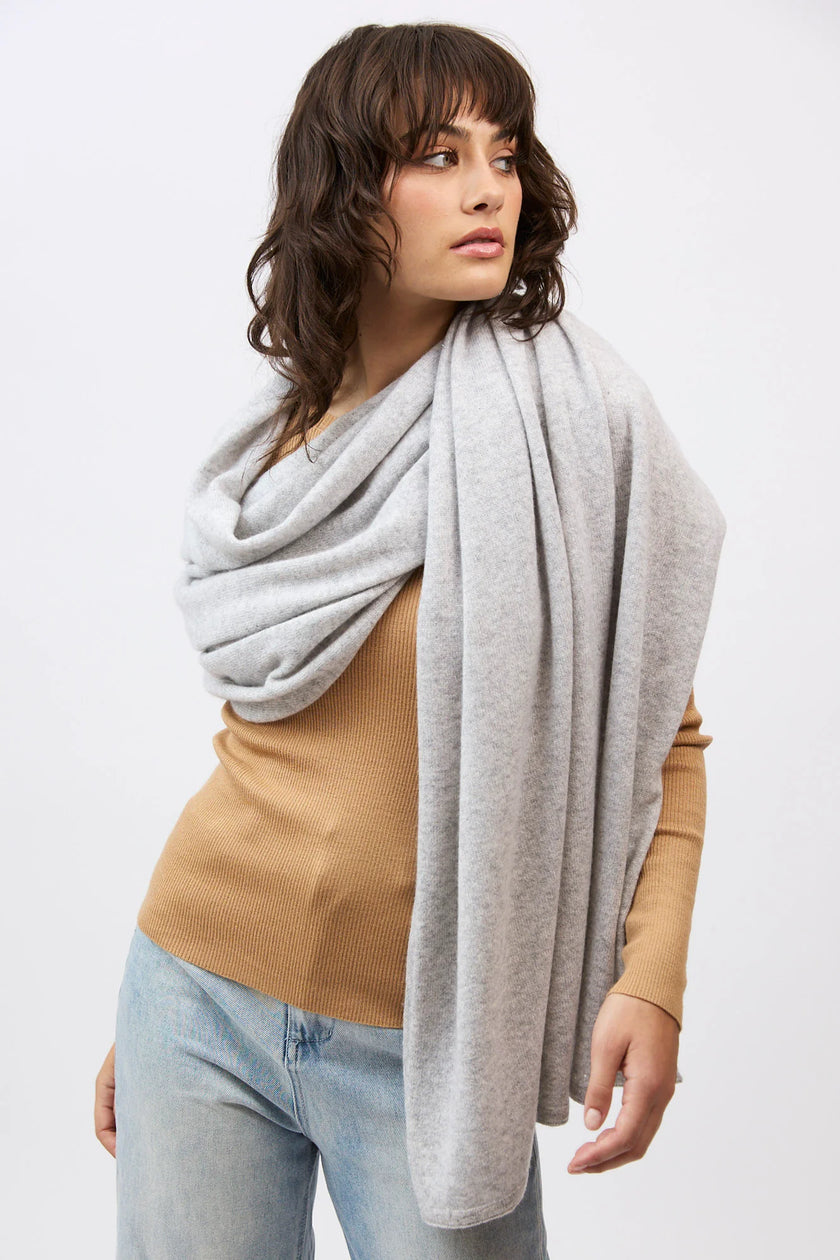 Mia Fratino Travel Wrap - Foggy