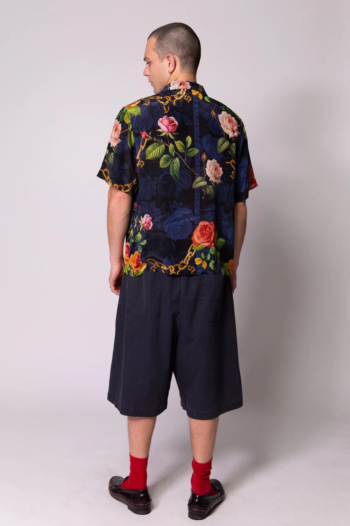 Something Very Special Chains & Roses Resort Shirt