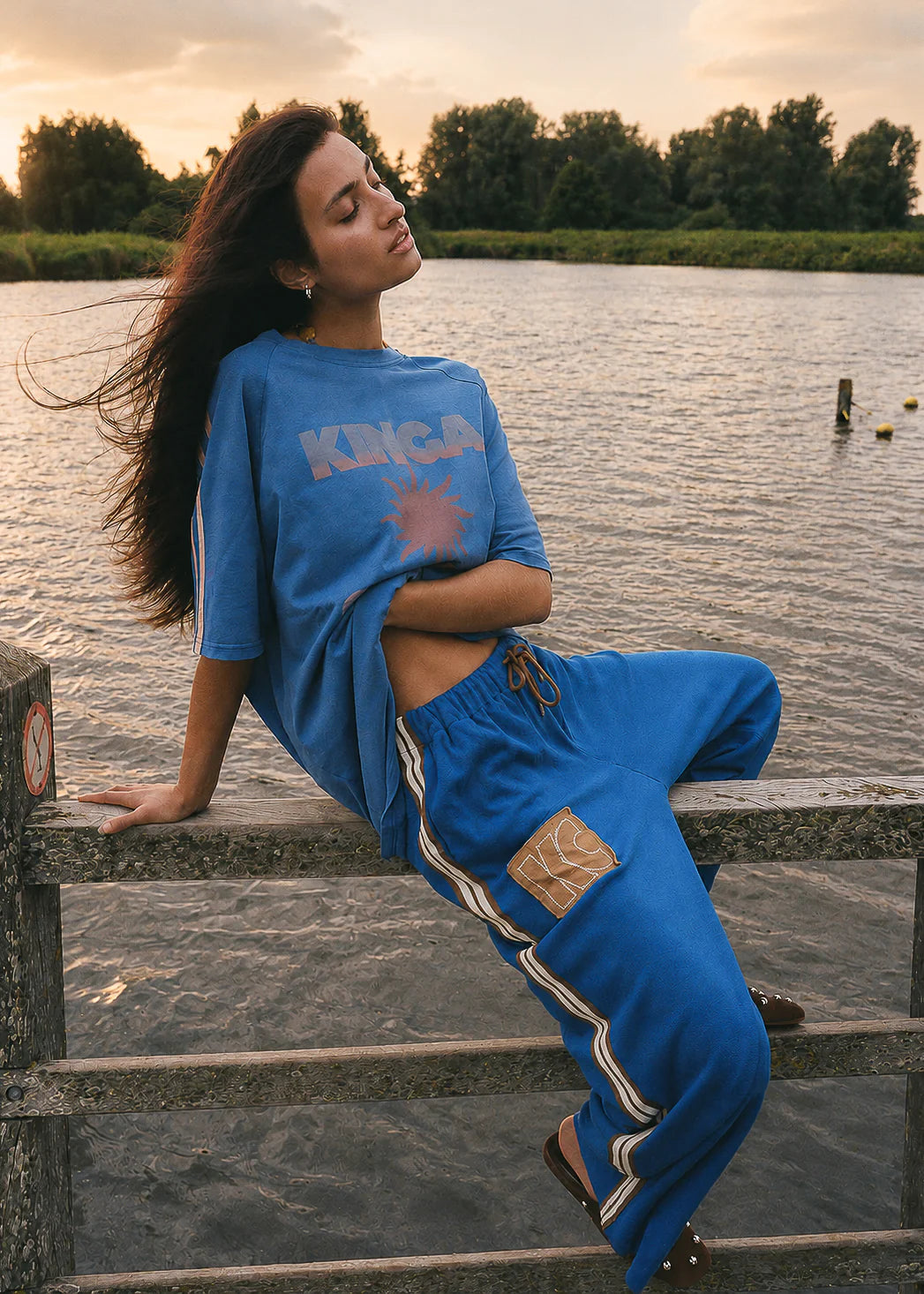 Kinga Csilla - Blue Sunset Tee