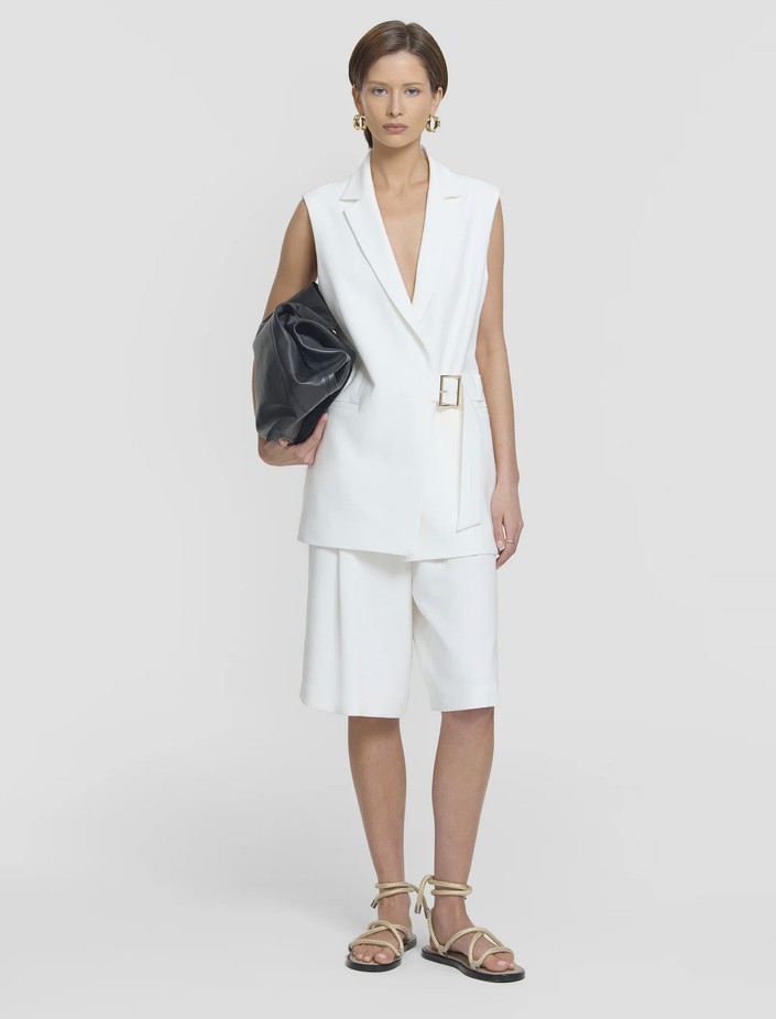 VIKTORIA & WOODS Renowned Sleeveless Blazer - Ivory