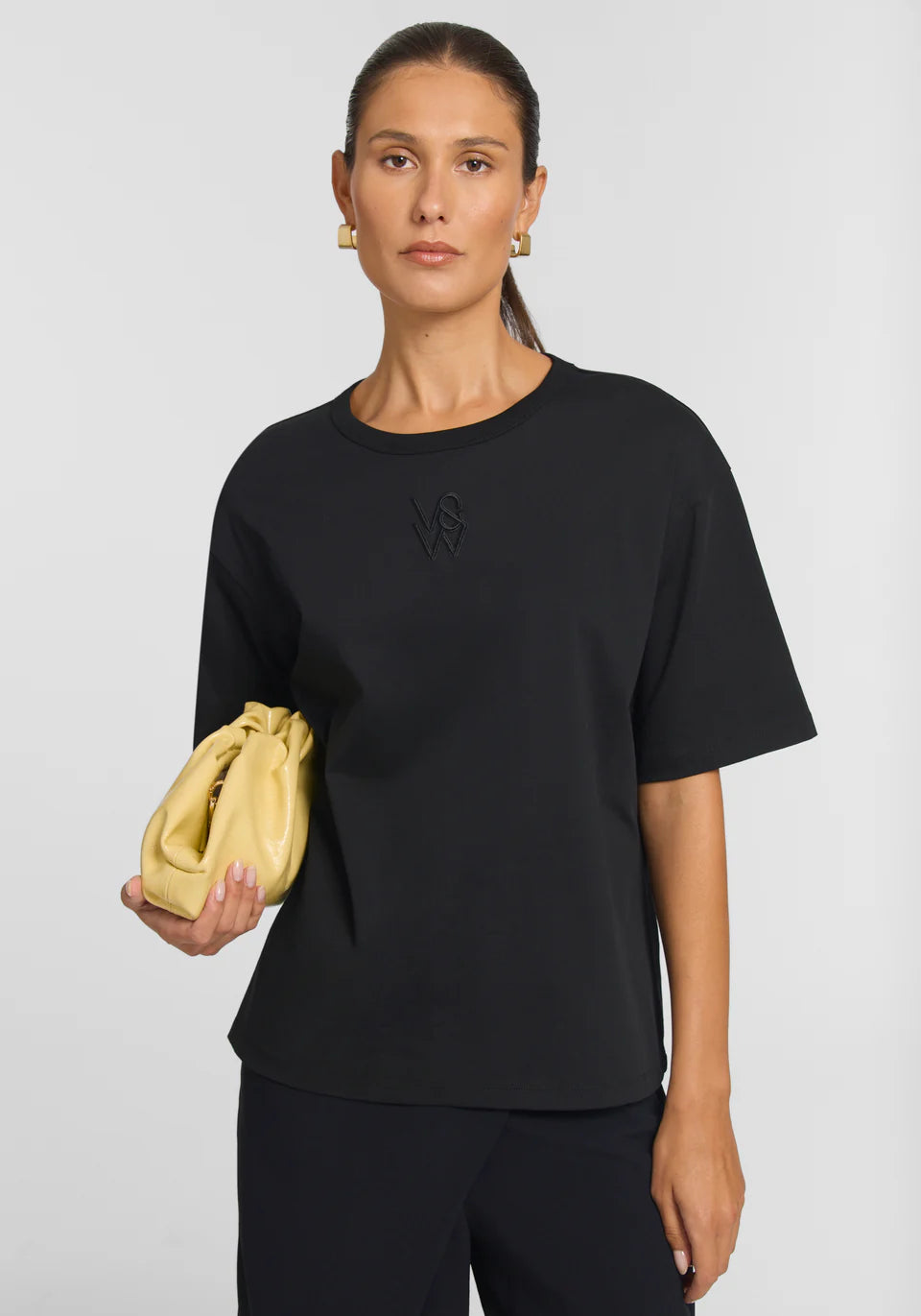 VIKTORIA & WOODS Paxton Tee - Black