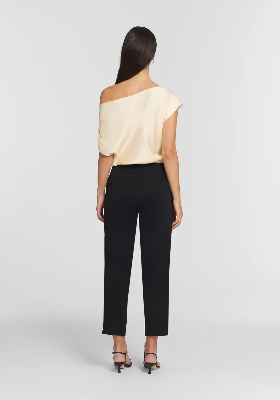 VIKTORIA & WOODS Lucinda Capri