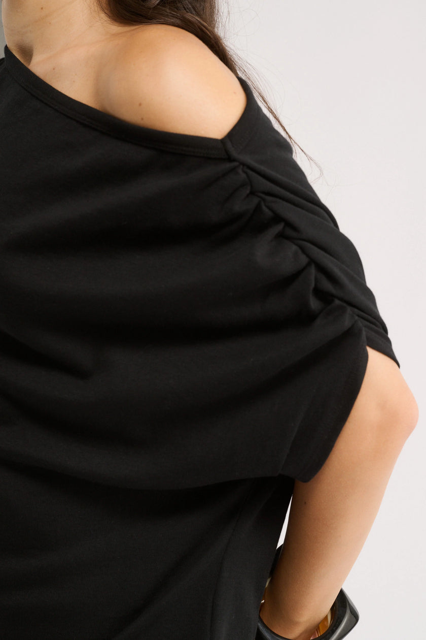 Primi Estelle Off Shoulder T-Shirt - Black