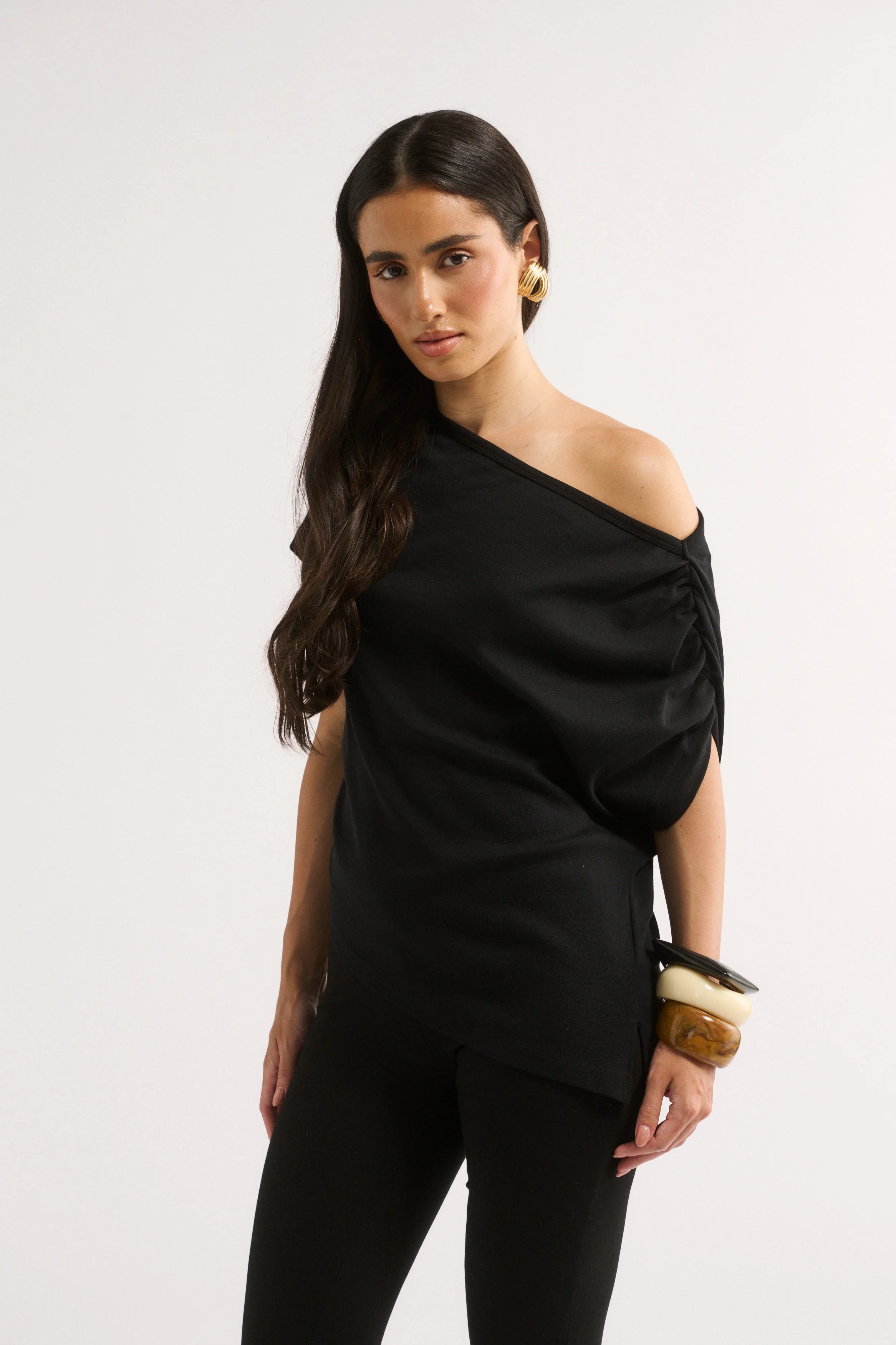 Primi Estelle Off Shoulder T-Shirt - Black