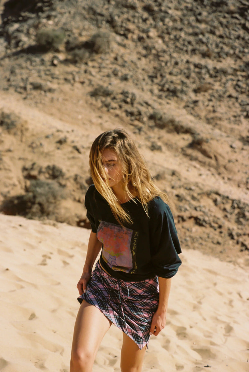 Kinga Csilla Polpo Vase Roses Tee