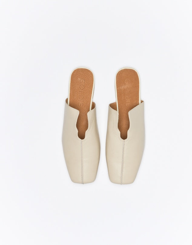 Goldie The Label Estelle Leather Mule - Vanilla